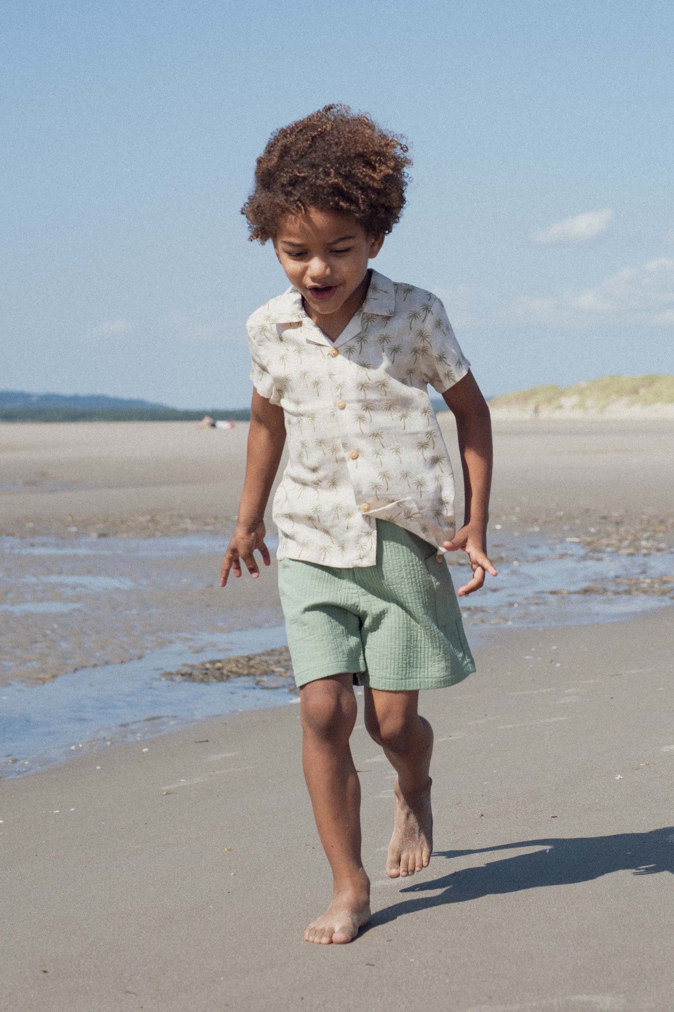 Caraibe shirt palms sand