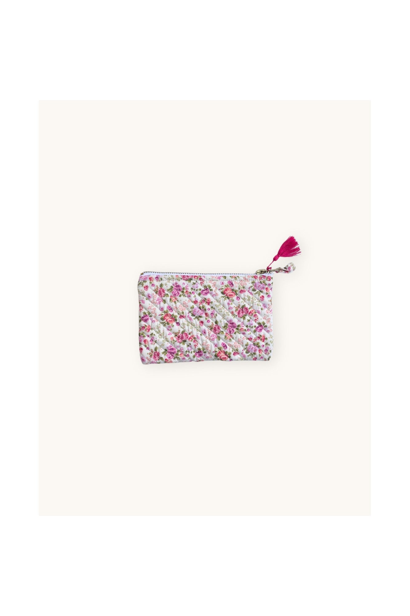 Quilted flat pouch