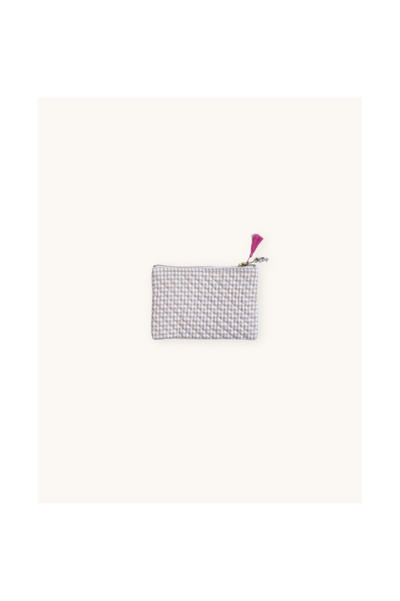 Quilted flat pouch