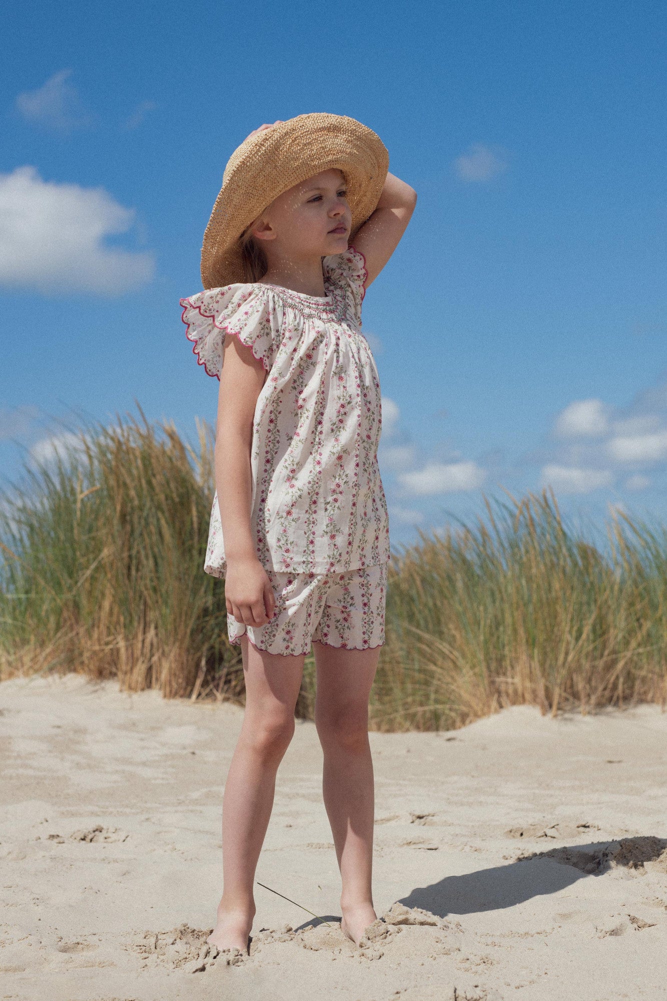 Riviera shorts scalloped edge